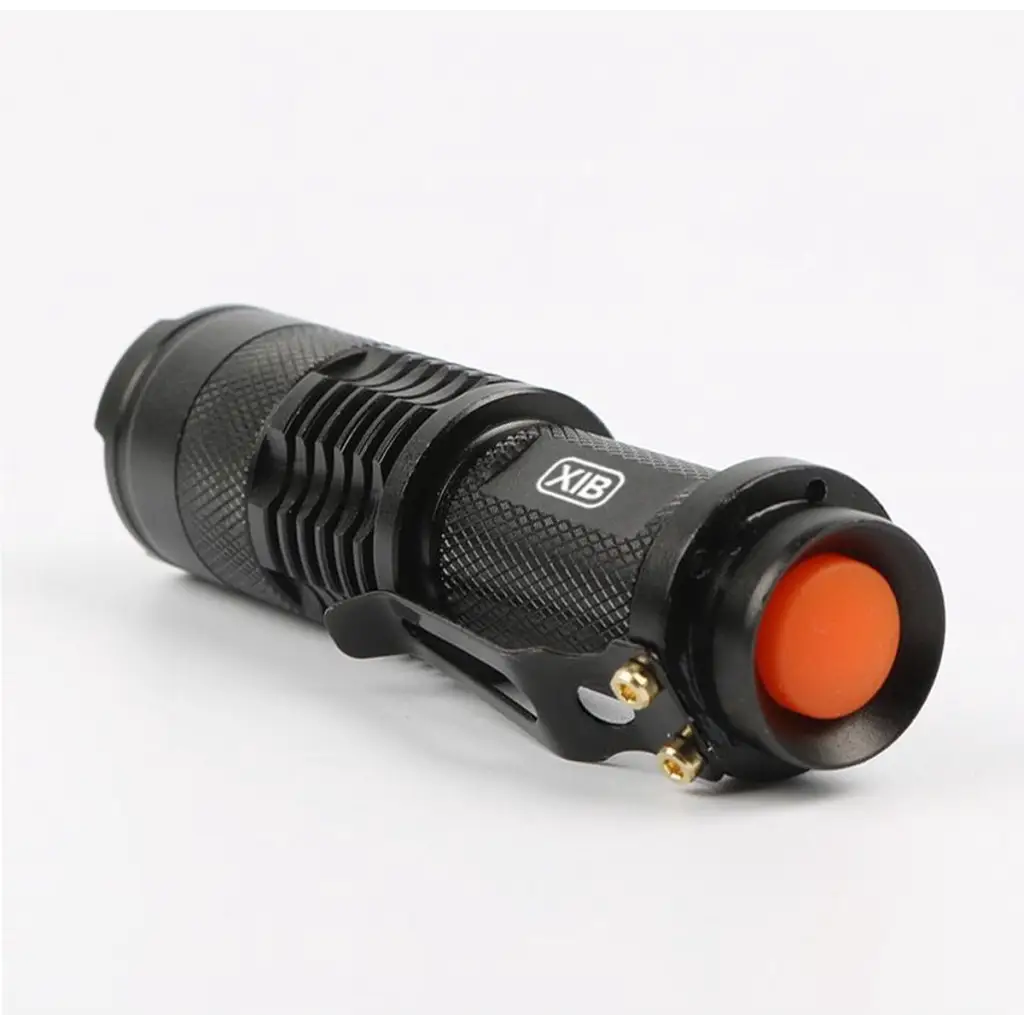 Militaire mini zaklamp – 3 standen Zoom Waterproof - 900 lumen