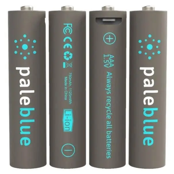 Pale Blue Li-Ion oplaadbare AAA-batterijen (4 stuks) met oplaadkabel